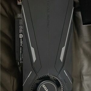 GIGABYTE Turbo Edition in Black and Gray 2018